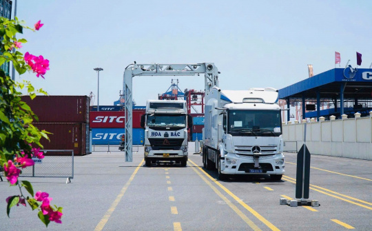 Xuất nhập khẩu quý I/2026 bứt phá, hải quan siết chống buôn lậu