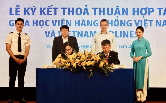 Vietnam Airlines và Học viện Hàng không Việt Nam ký kết thỏa thuận hợp tác giai đoạn 2022 – 2023