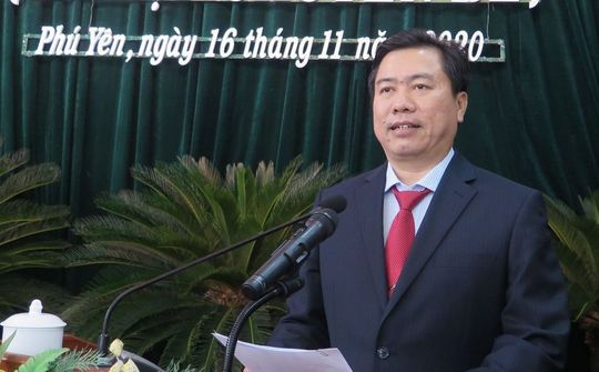 Xem xét xử lý kỷ luật nguyên Bí thư và Chủ tịch tỉnh Phú Yên