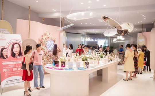 Nguy hiểm tiềm tàng từ việc làm đẹp theo trào lưu