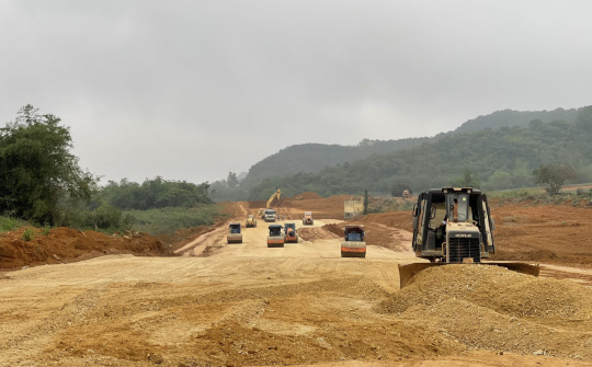 Bộ GTVT ấn định thời điểm làm cao tốc Bắc - Nam giai đoạn 2