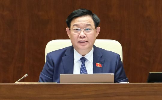Không đóng cửa tín dụng cho bất động sản