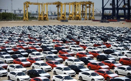 Bộ Tài chính: Không phát hiện thất thu thuế ở xe diện biếu tặng