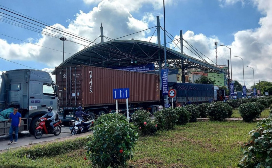 Tài xế lại phản đối thu phí BOT Kiến Xương