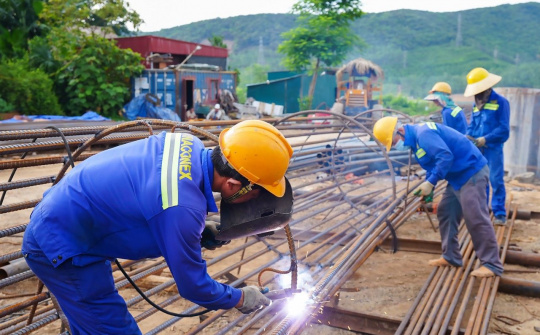 “Bão giá” trên công trường cao tốc Bắc – Nam: Kỳ 5: Bộ Xây dựng lên tiếng