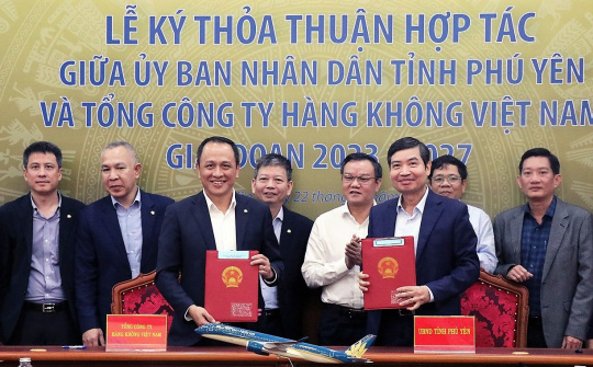 Vietnam Airlines hợp tác với tỉnh Phú Yên xúc tiến đầu tư, thương mại, du lịch, hàng không