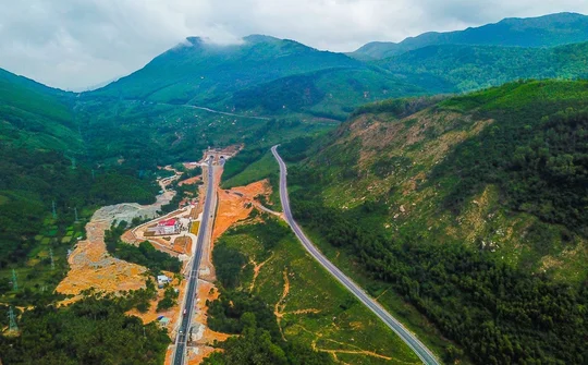 Hai gói thầu cao tốc Quảng Ngãi - Hoài Nhơn tìm được nhà thầu