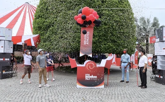 Đà Nẵng: Những nhà vô địch VNG IRONMAN 70.3 Việt Nam mùa thứ 6 đã được gọi tên