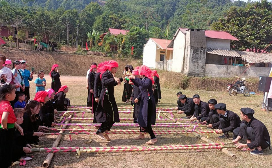 Văn Yên (Yên Bái): Rộn ràng ngày hội đại đoàn kết tại khu dân cư
