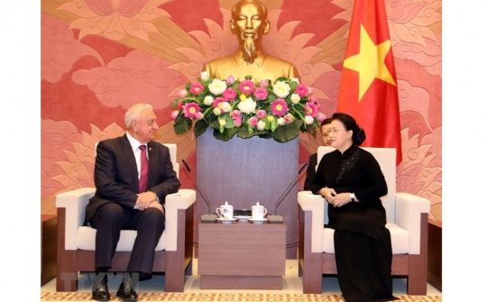 Vietnam values traditional ties with Belarus: Top legislator