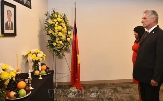 Vietnam’s mission to UN opens funeral book for President Tran Dai Quang