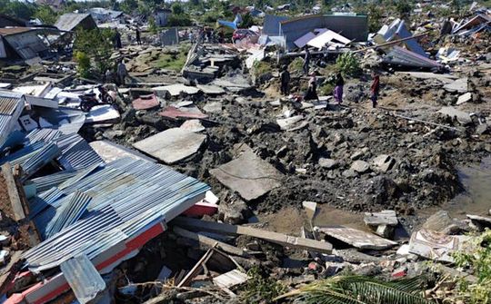 Indonesia: 1.200 người thiệt mạng do thảm họa kép động đất, sóng thần