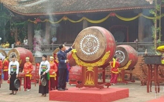 Âm vang hào khí Lễ hội Lam Kinh