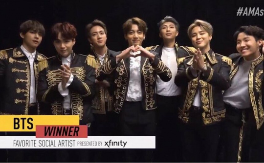 BTS trở thành nhóm nhạc Hàn đầu tiên đạt giải Favorite Social Artist tại VMAs 2018