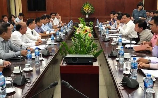 Tìm biện pháp ổn định thị trường và phát triển chăn nuôi lợn