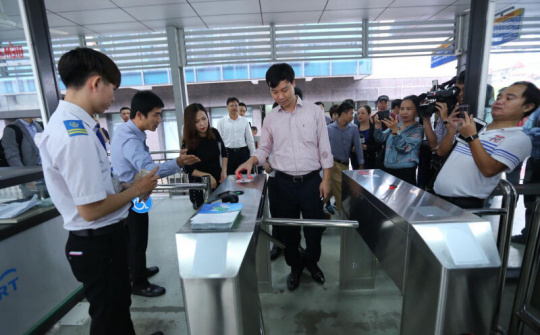 Chính thức đưa vào sử dụng vé điện tử cho buýt nhanh BRT