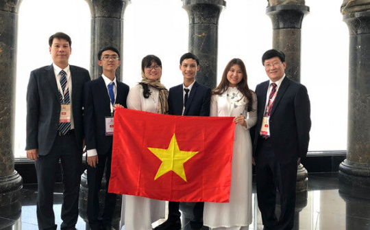 Việt Nam ghi dấu với 38 giải học sinh giỏi Olympic khu vực và quốc tế