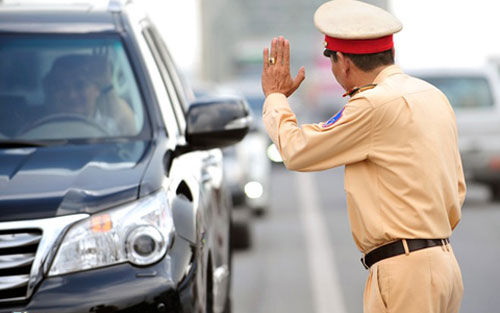 Phó Thủ tướng Trương Hòa Bình chủ trì cuộc họp về trật tự an toàn giao thông