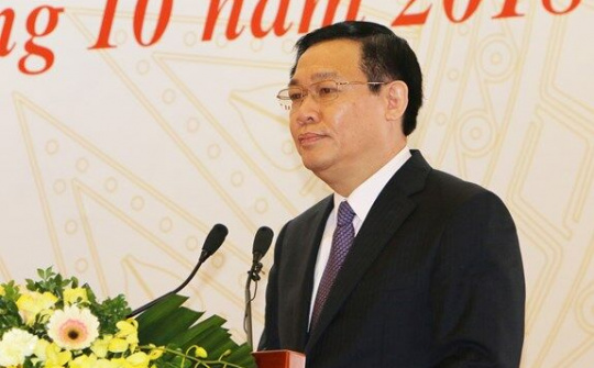 Biểu dương huyện, xã, hộ gia đình vươn lên thoát nghèo