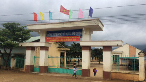Chuyện đời chuyện nghề gieo chữ ở chốn thâm sơn