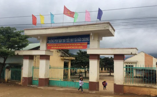 Chuyện đời chuyện nghề gieo chữ ở chốn thâm sơn