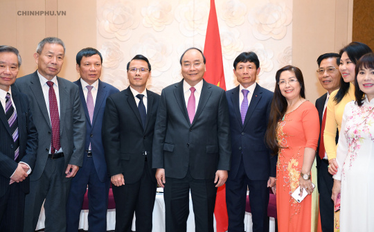 Thủ tướng tiếp đoàn Liên hiệp Hội Người Việt Nam tại châu Âu