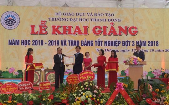 Trường Đại học Thành Đông khai giảng năm học mới 2018-2019