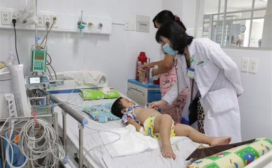Các đơn vị y tế xử lý triệt để các ổ dịch tay, chân, miệng