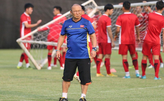 Danh sách đội tuyển Việt Nam dự AFF Cup: Thầy Park trao vé vớt cho ai?