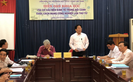 Cách mạng công nghiệp lần thứ tư – Tái cơ cấu nền kinh tế