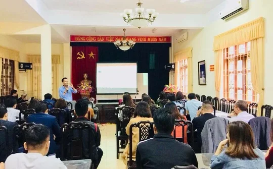 Chi hội nhà báo VNHN tổ chức lớp tập huấn bồi dưỡng nghiệp vụ cho phóng viên, BTV