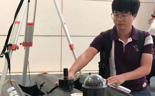 Người Việt chế tạo thành công tàu khảo sát biển không người lái