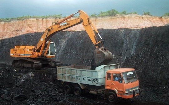 Đề xuất miễn thu tiền cấp quyền khai thác khoáng sản, tài nguyên nước