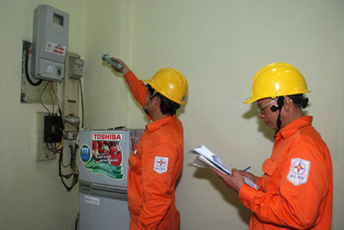 Từ ngày 26/10, áp dụng giá bán điện mới cho người thuê nhà