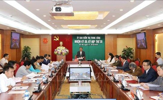 Giữ gìn phẩm giá, uy tín của người trí thức chân chính