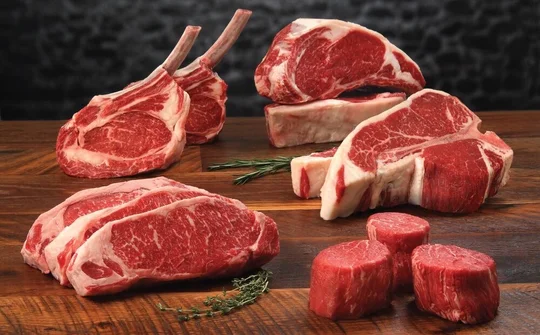Thịt bò ngoại giá rẻ lấn át hàng nội