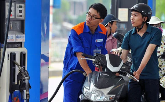 ​​​​​​​Giá xăng dầu góp phần làm chỉ số giá tiêu dùng tháng 10 tăng 0,33%