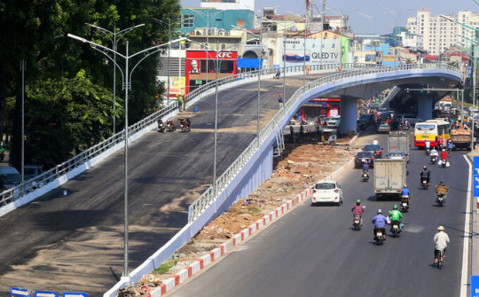 Cầu vượt hơn 300 tỷ đồng ở Hà Nội thông xe vào ngày 7/10