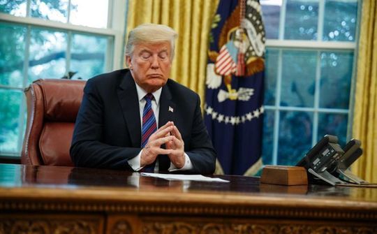 Tổng thống Trump và tướng lĩnh Mỹ nhận loạt thư nghi chứa chất kịch độc