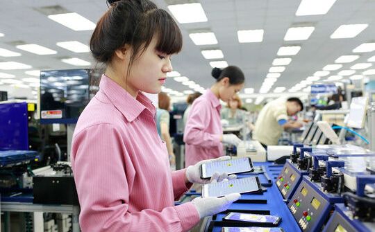 Cuộc chiến thương mại Mỹ - Trung khiến kim ngạch XK ngành điện thoại và linh kiện giảm sâu