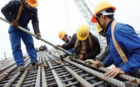 Đưa Luật An toàn, vệ sinh lao động vào cuộc sống