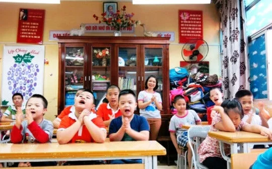 Hỗ trợ trẻ em khuyết tật tiếp cận các dịch vụ giáo dục tại cộng đồng