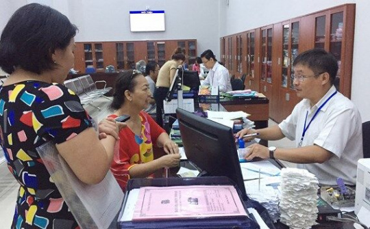 Hướng dẫn chuyển xếp lương CBCCVC khi thay đổi công việc