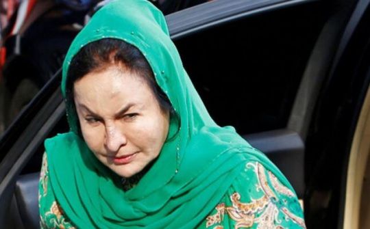 Cựu đệ nhất phu nhân Malaysia bị bắt vì bê bối tham nhũng