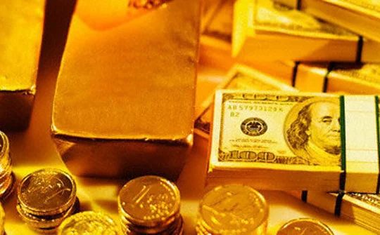 USD thẳng tiến, giá vàng hôm nay lại giảm