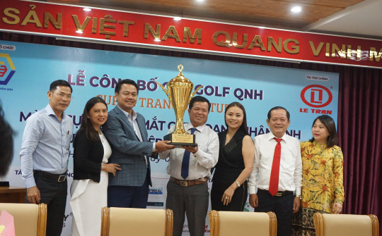 Giải golf trị giá hơn 9 tỷ đồng ra mắt CLB Doanh nhân QNH