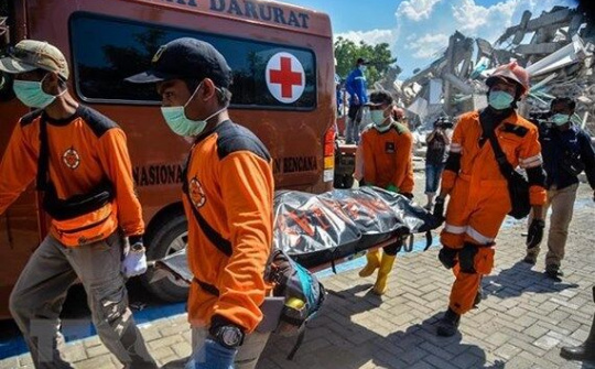 Động đất, sóng thần tại Indonesia: Số người thiệt mạng và mất tích lên tới 1.670 người