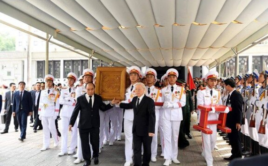 Cử hành trọng thể Lễ truy điệu và di quan nguyên Tổng Bí thư Đỗ Mười