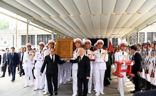 Cử hành trọng thể Lễ truy điệu và di quan nguyên Tổng Bí thư Đỗ Mười