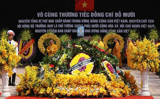 Lễ an táng nguyên Tổng Bí thư Đỗ Mười tại quê nhà